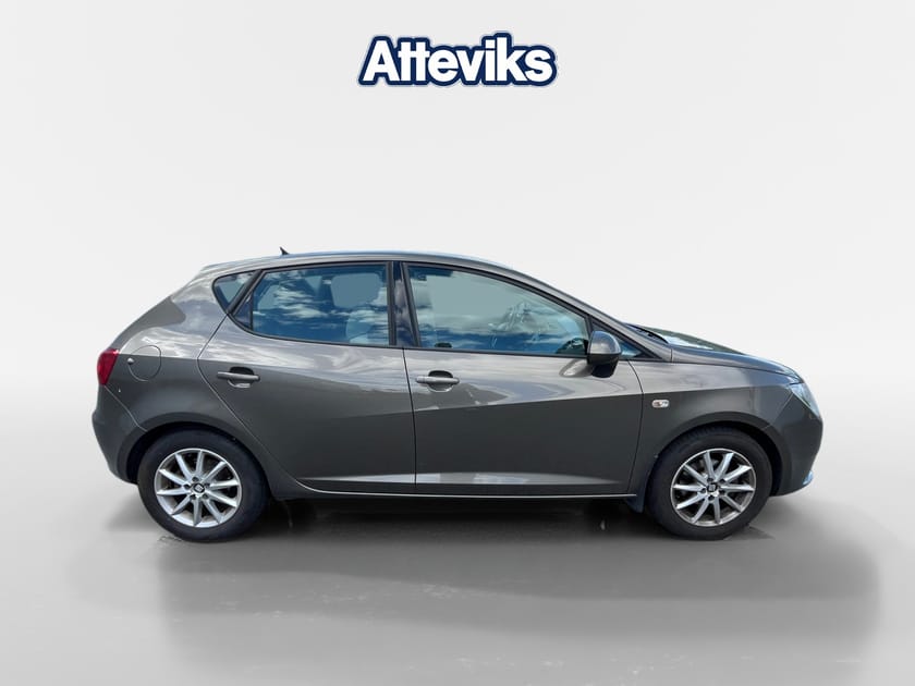 Bild 2 av SEAT Ibiza 1.2 TSI 90hk *Komfortpaket/P.sensorer*