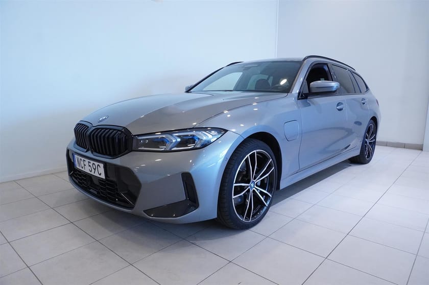 Bild 2 av BMW 330e xDrive Touring