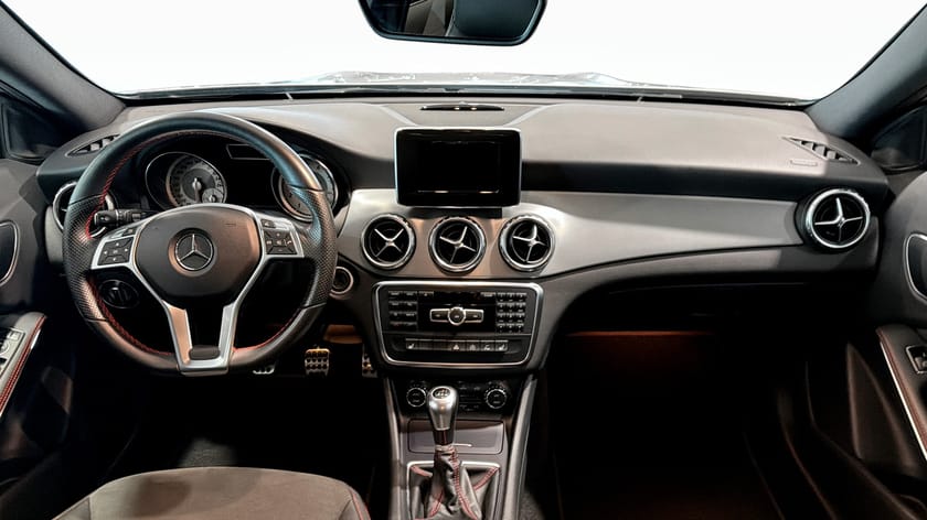 Bild 4 av Mercedes-Benz GLA 200