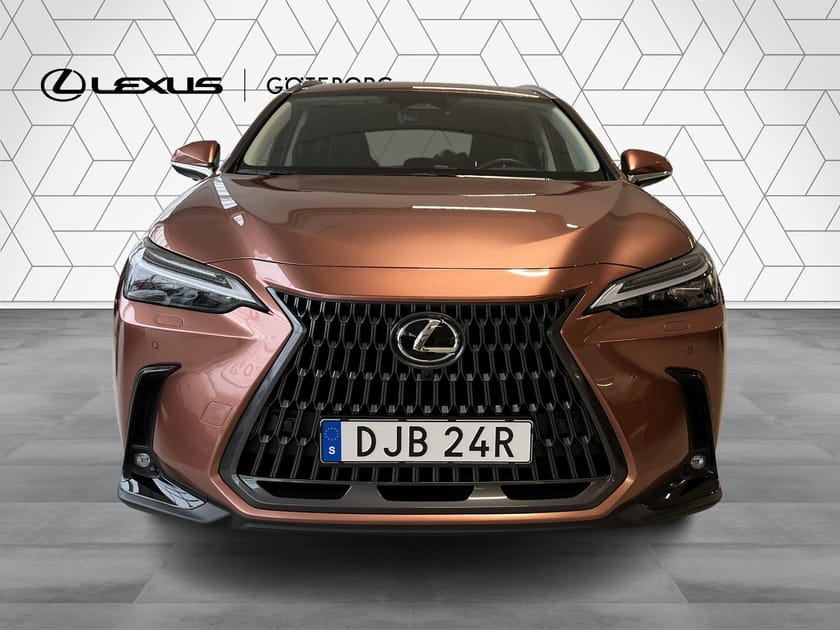 Bild 3 av Lexus NX 450h+