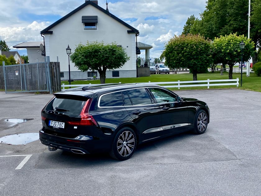 Bild 3 av Volvo V60 T6 Recharge AWD 340 hk Inscription Exp - Drag Backkamera