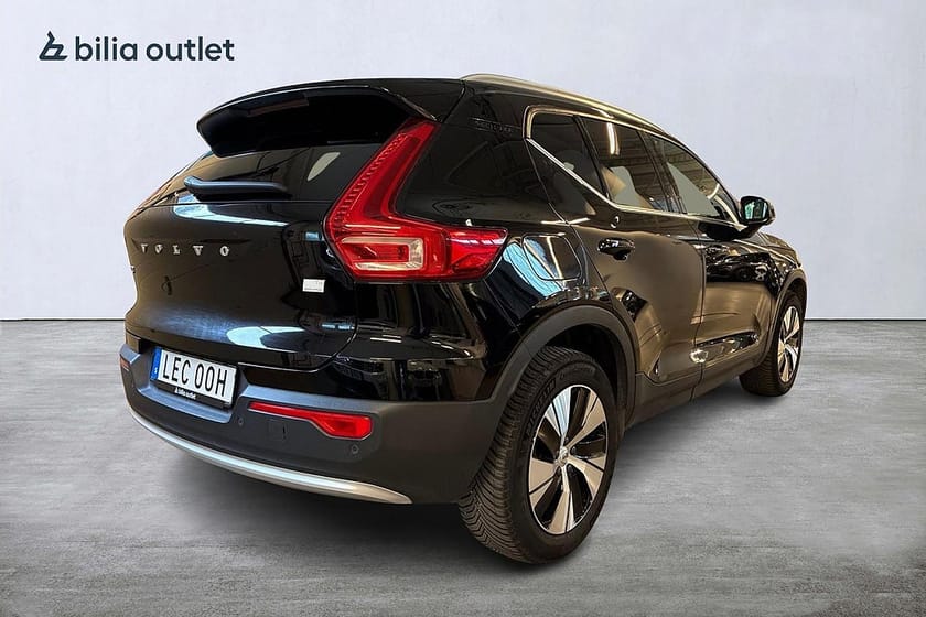 Bild 5 av Volvo XC40 Recharge T4 DCT 211 Hk Core Bright Drag Backkamera
