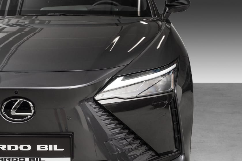 Bilde 4 av Lexus RZ 450e Luxury/HUD/ACC/Rattvarme/Mark Levinson