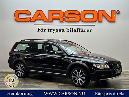 Volvo XC70 D5 AWD Dynamic Edition Glastaklucka Navi Värmare Drag