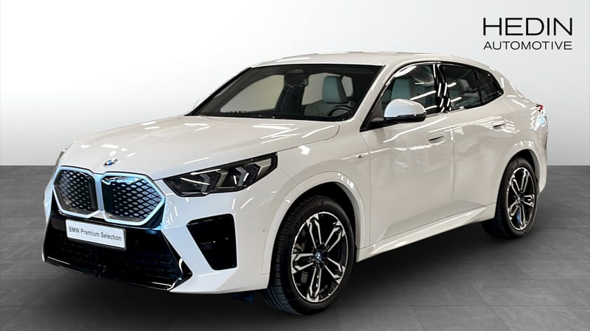 Bild 1 av BMW iX2 xDrive30 xDrive30, 306hk, M-sport|Backkamera|Drag|carplay