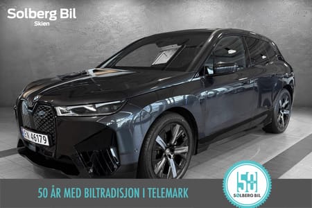 BMW iX xDrive50 BSI/LUFT/HARMAN/PANO/KROK/ACTIVE STEERING