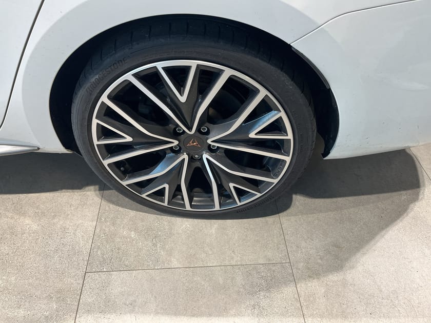 Bild 4 av CUPRA Leon Sportstourer e-Hybrid