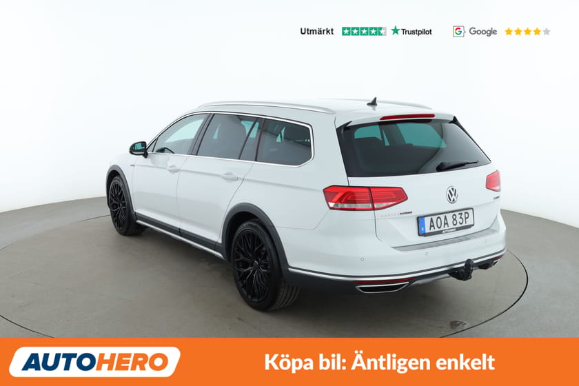 Bild 3 av Volkswagen Passat Alltrack 2.0 TDI 4M / Fjärrvärme, Cockpit, Drag
