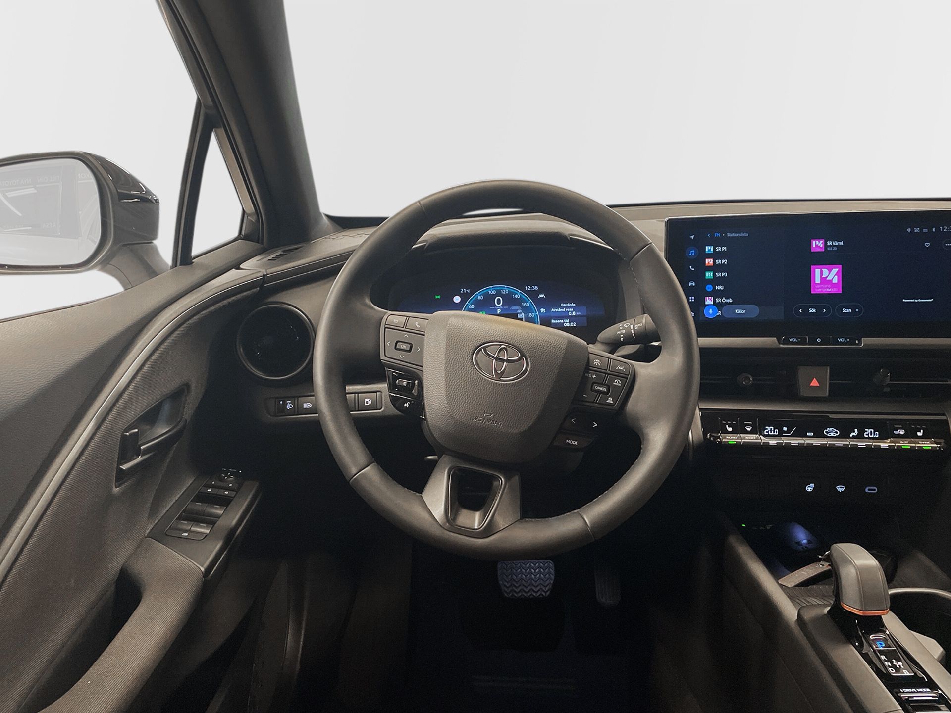 Toyota C-HR 1,8 Style V-hjul 2024, bild 6/10