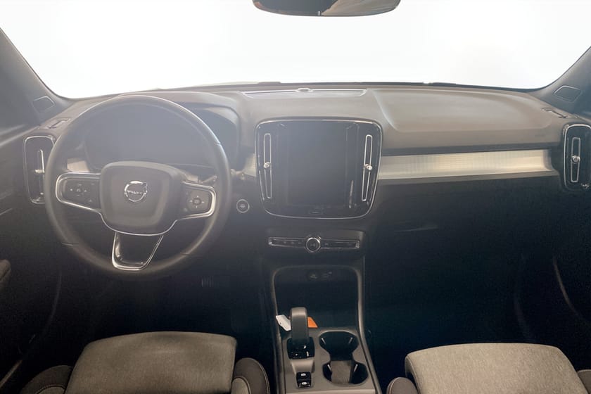 Bild 4 av Volvo XC40 B4 FWD Bensin Core SE II