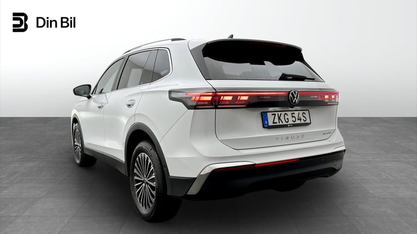 Bild 3 av Volkswagen Tiguan eHybrid Elegance DSG Drag/Backkamera