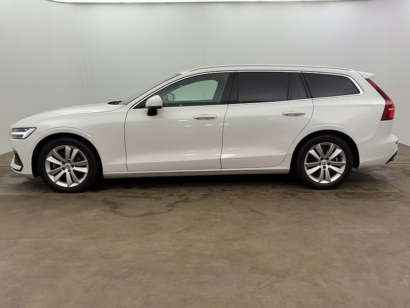 Bild 3 av Volvo V60 B4 Momentum Advanced SE Backkamera Drag Navi
