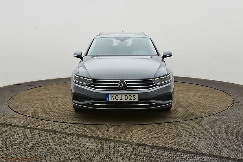 Bild 4 av Volkswagen Passat Sportscombi 1.5 TSI Digital Cockpit,kamera, Drag, värmare
