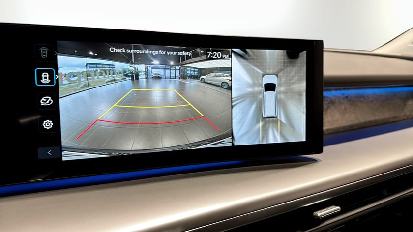 Bild 5 av Hyundai Ioniq 9 Long Range AWD Calligraphy Line 110.3 kWh 313hk Hedin Edt