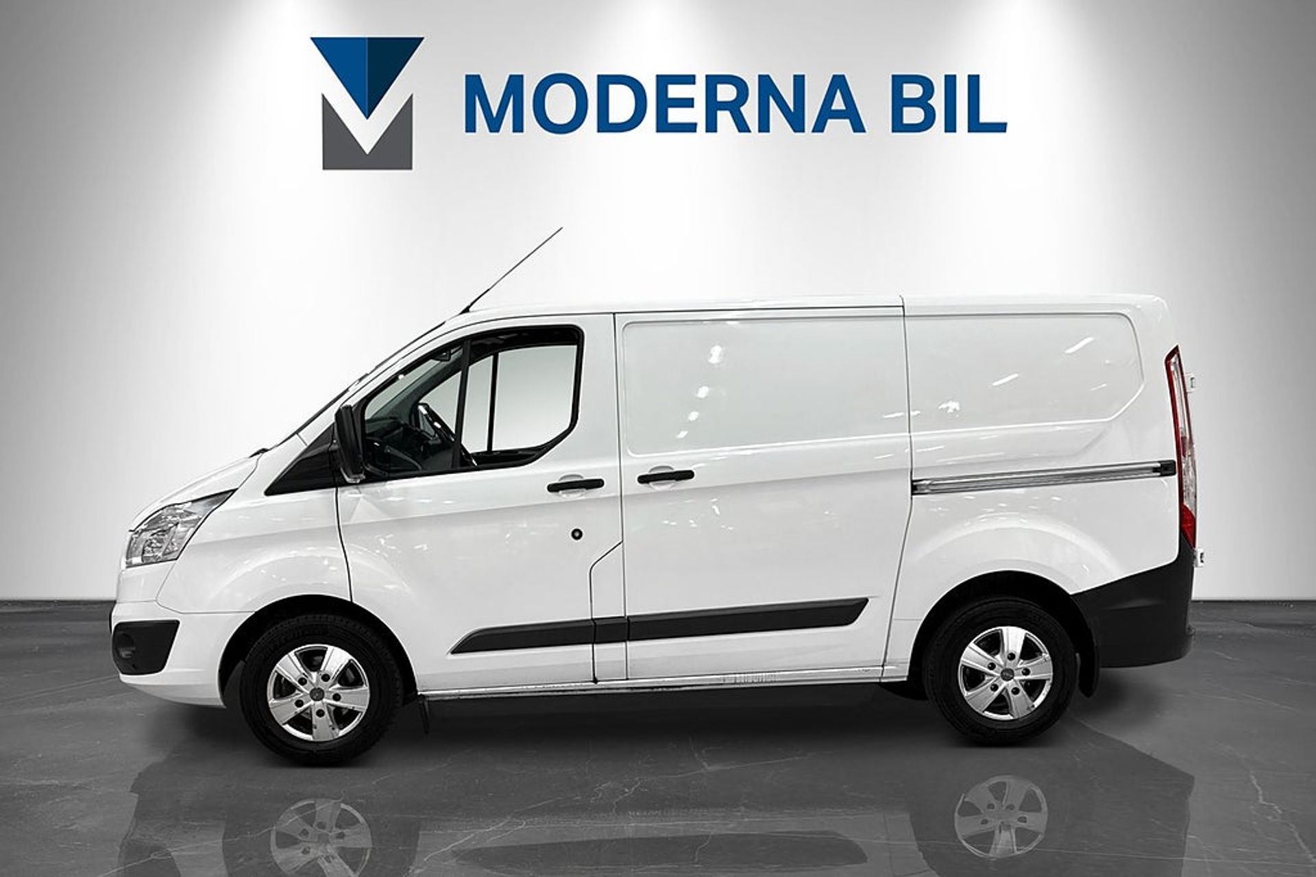 Ford Transit Custom 2018, kuva 2/10
