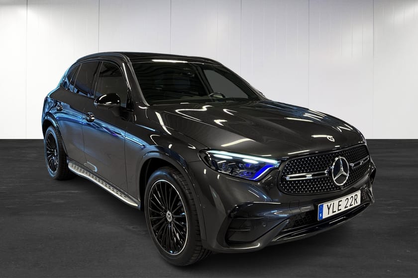 Bild 2 av Mercedes-Benz GLC 300 d 4MATIC | AMG | Burmester | 360 | Nightpaket | Drag | Pano | Minnespaket