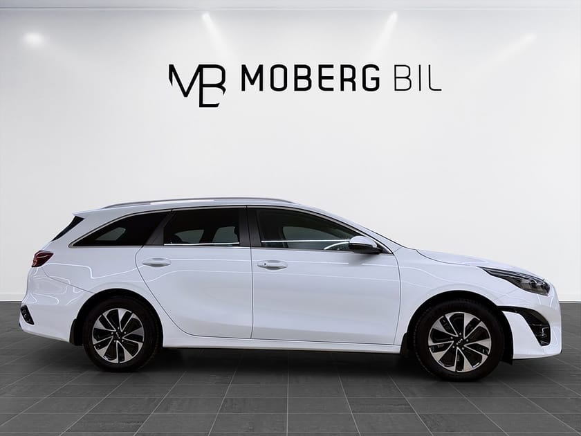 Bild 4 av Kia Ceed Sportswagon Plug-in Hybrid SW 141hk Advance Keyless B-Kamera