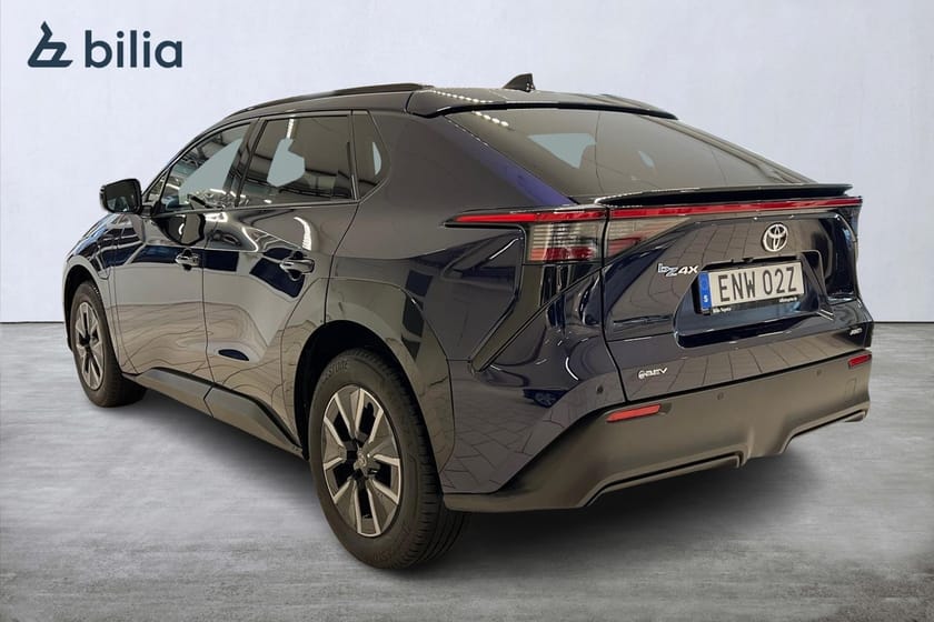 Bild 2 av Toyota bZ4X