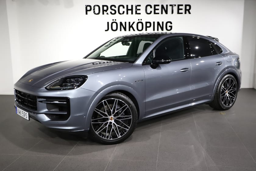Bild 1 av Porsche Cayenne E-Hybrid Coupé Black Edition