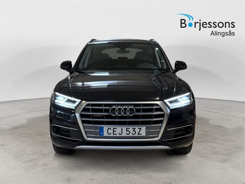 Bild 4 av Audi Q5 40 TDI quattro 190hk Drag/Värmare/Kamera/Keyless