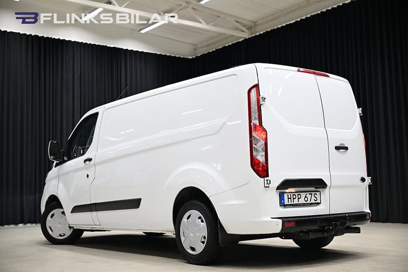Bild 5 av Ford Transit Custom 300 130HK L2|Automat|Drag|Värmare|LED|NyKamrem|Moms