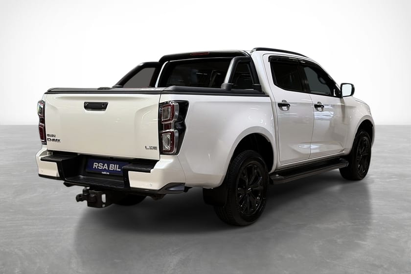 Bilde 4 av Isuzu D-Max Dobbelcab 1.9 4WD Black Edition Magnum pakke, LED BAR