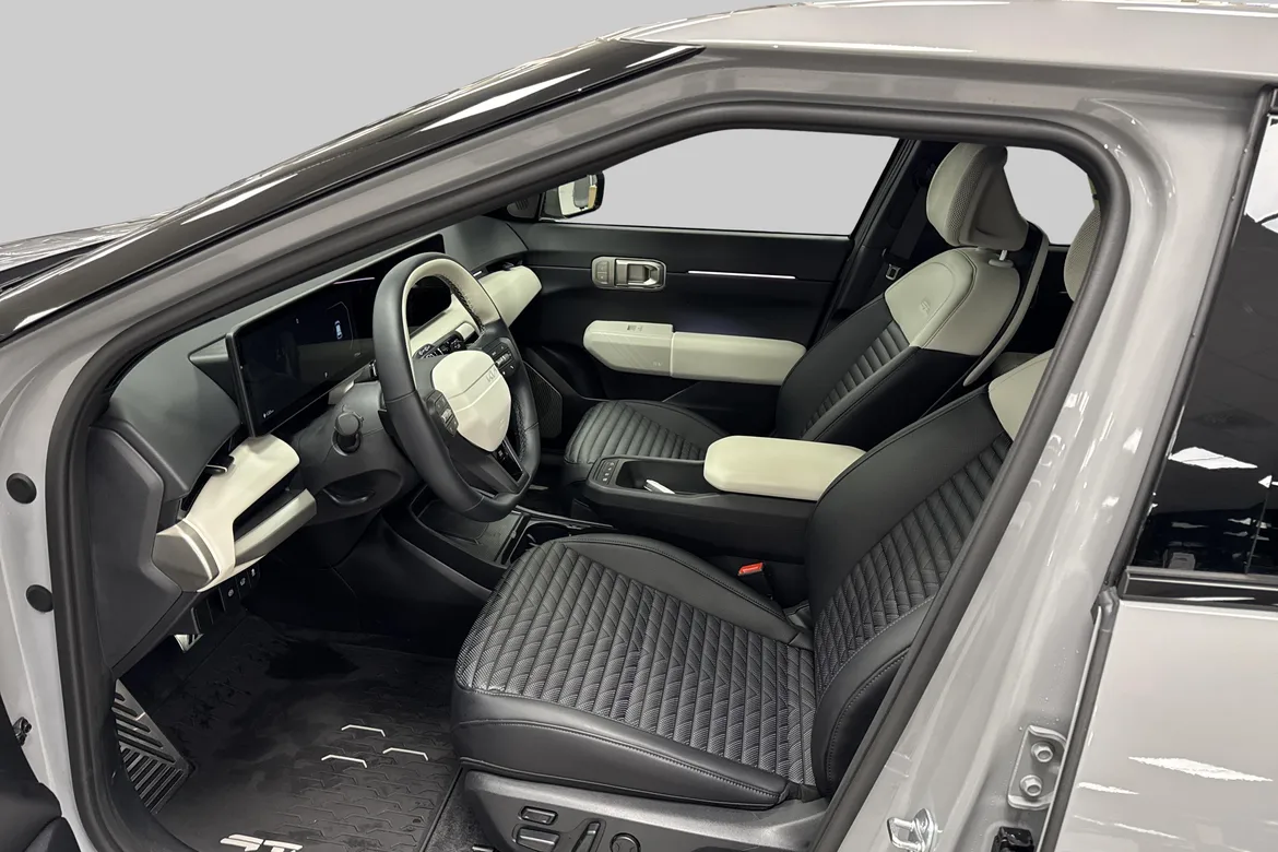 picture of a car