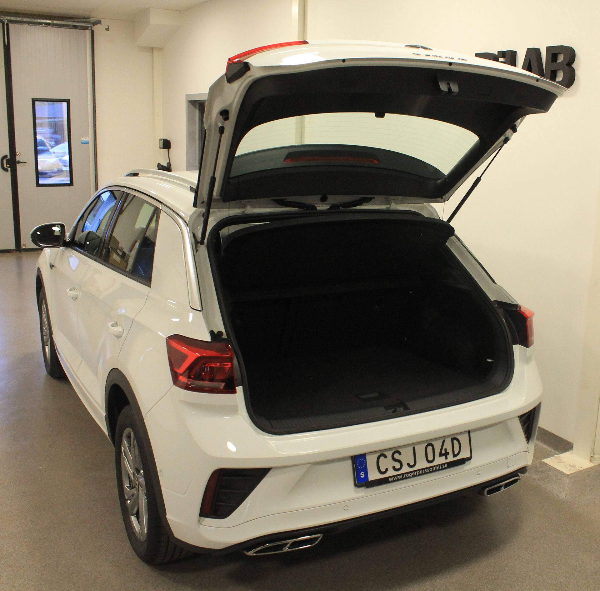 Volkswagen T-Roc 2024, kuva 6/9