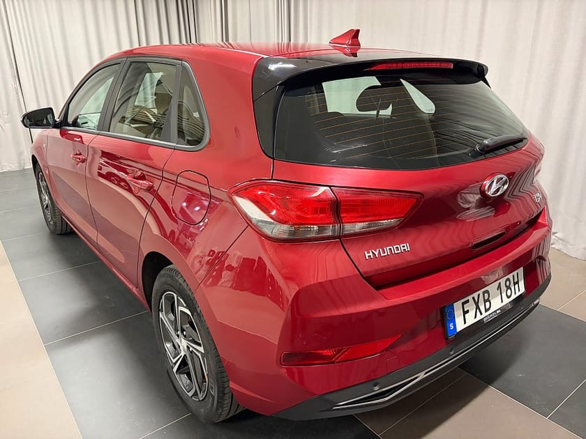 Bild 3 av Hyundai i30 1.0 T-GDI iMT Essential Inkl. Vinterhjul