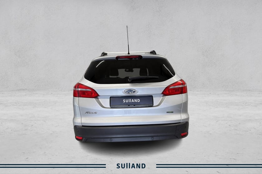Bilde 4 av Ford Focus Stasjonsvogn 125 KH,Bensin,billig rep objekt,EU-OK til 31/10-2027