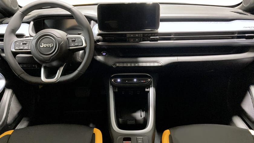 Bild 4 av Jeep Avenger 4xe