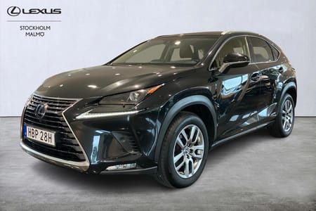Lexus NX 300h AWD Executive 197hk Drag Navi Webasto Keyless Carplay B-kamera