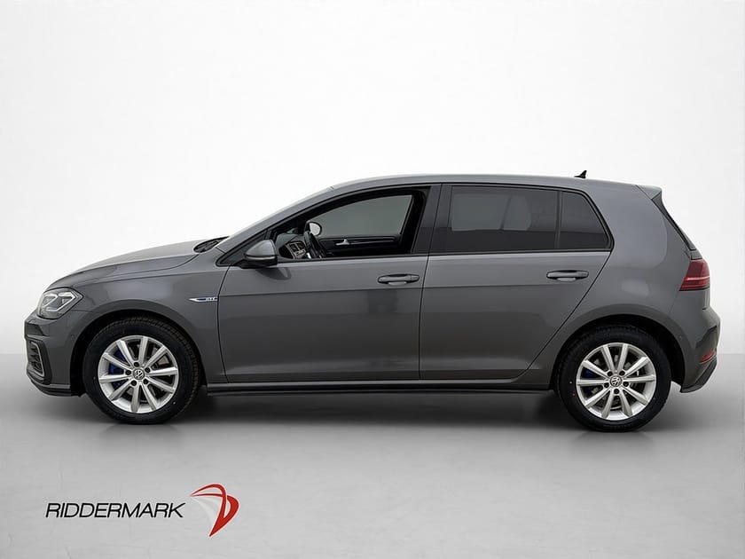 Bild 5 av Volkswagen Golf GTE 204hk Cockpit Värmare Kamera Navi Drag