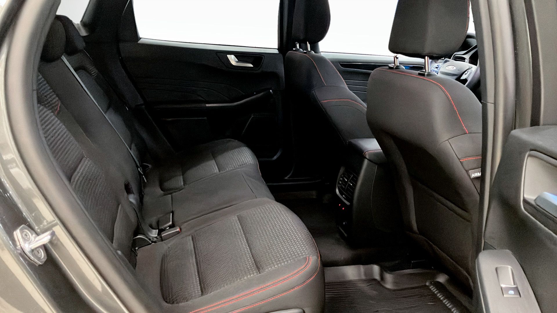 Ford Kuga Plug-In Hybrid 2024, bild 5/10