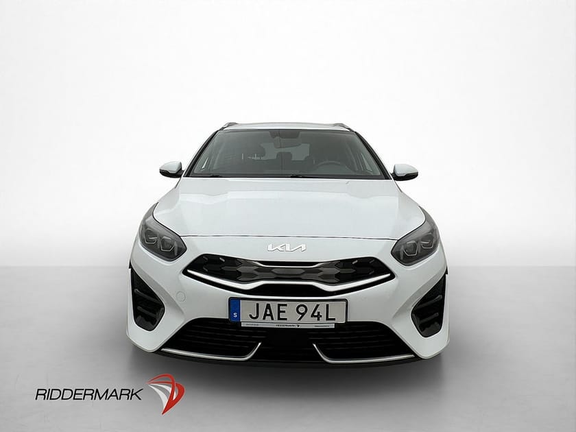 Bild 2 av Kia Ceed Sportswagon Plug-in Hybrid 141hk B-Kamera Navi Carplay Moms
