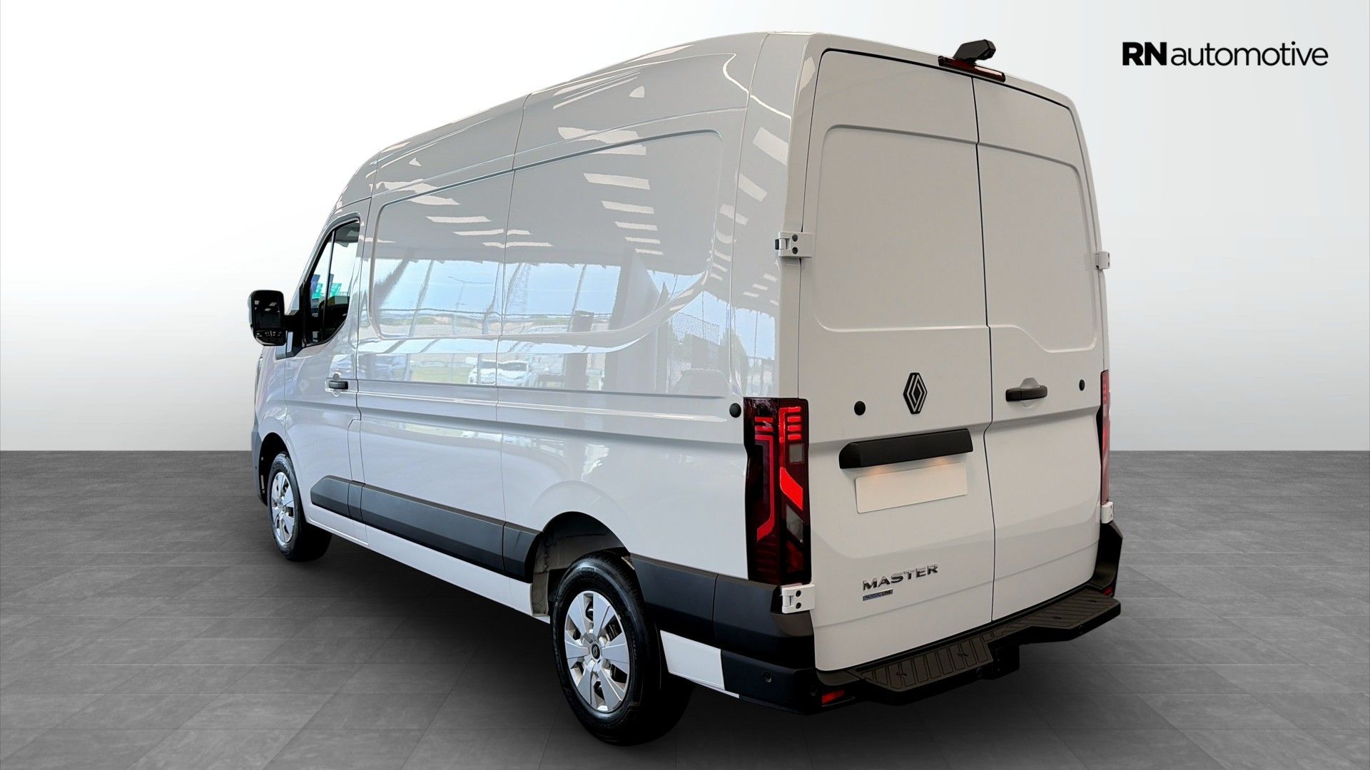 Renault Master L2H2 2026, photo 3/10