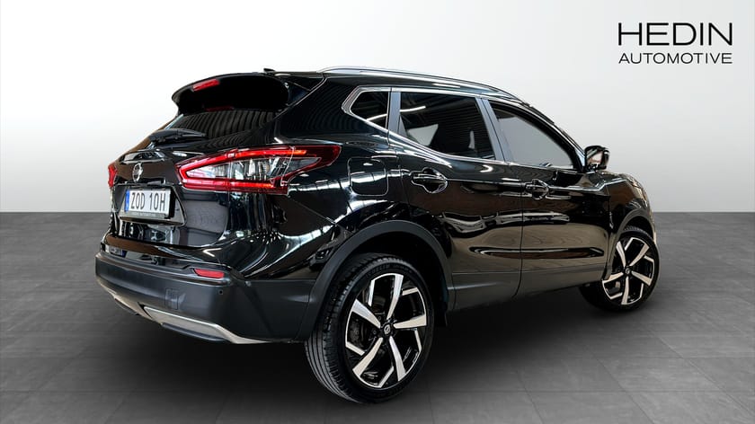 Bild 2 av Nissan Qashqai DIG-T 160 TEKNA / El Skinnsäten / 360° kamera /