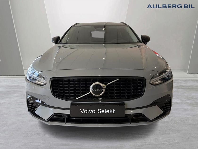 Bild 4 av Volvo V90 T6 Plus Dark Nordic Edition, Dragkrok Halvautomatisk, Parkeringskamera Bak, Baklucka Elmanövrerad, Google Maps