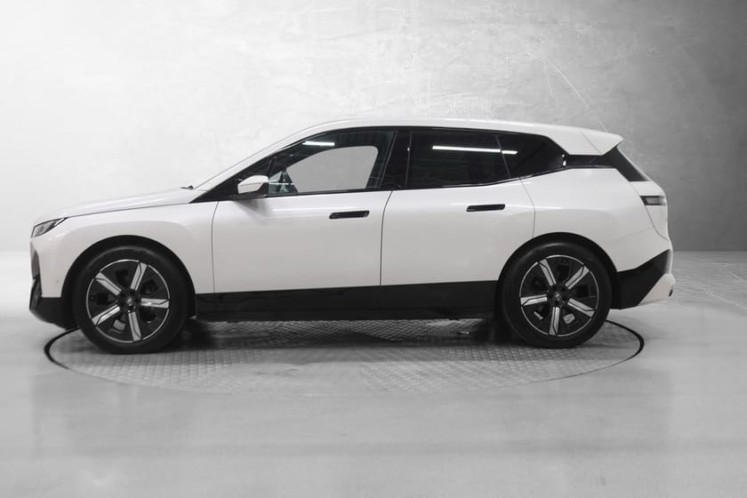 Bilde 2 av BMW iX xDrive40 Fully Charged
