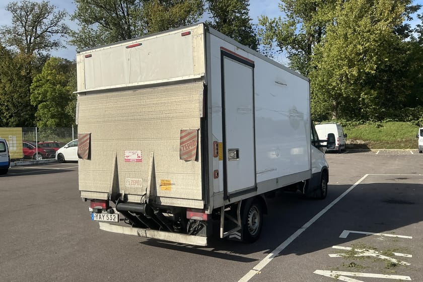 Bild 3 av Iveco Daily 35-130 Chassis Cab