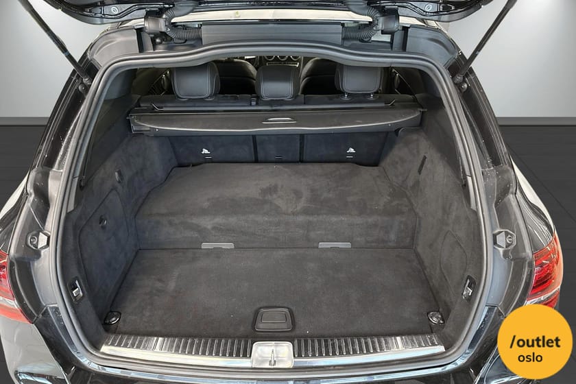 Bilde 5 av Mercedes-Benz C 300 T de C300de AMG Line | HUD | 360 kamera | Burmester