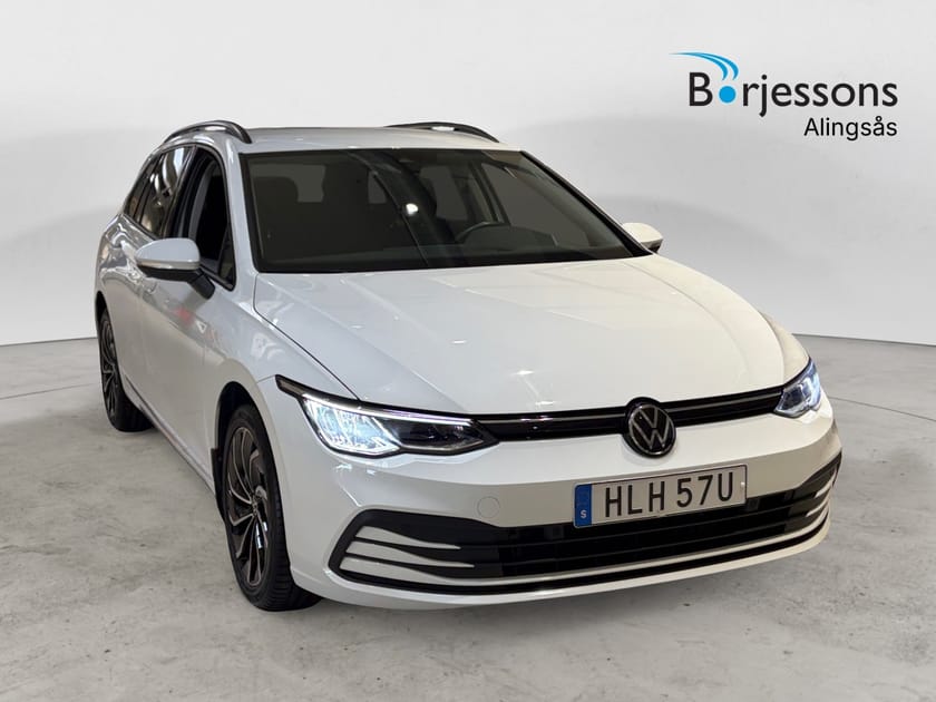Bild 1 av Volkswagen Golf Sportscombi eTSI 131hk Drag/Värmare/Backkamera