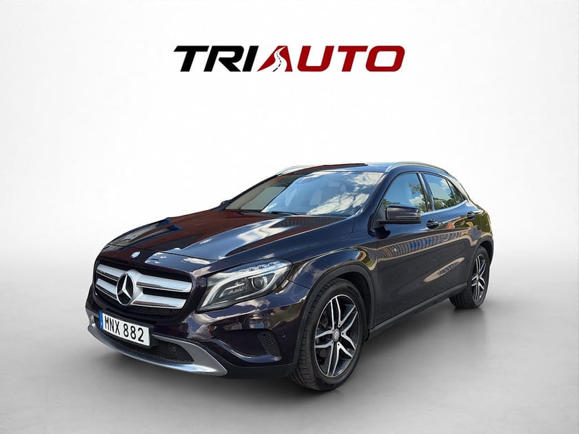 Bild 1 av Mercedes-Benz GLA 220 CDI 4MATIC Panorama Dragkrok Kamera Navigation