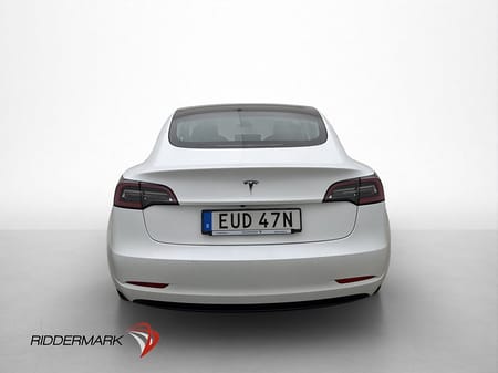 Tesla Model 3 Standard Range Plus 325hk Kamera Pano Svensksåld