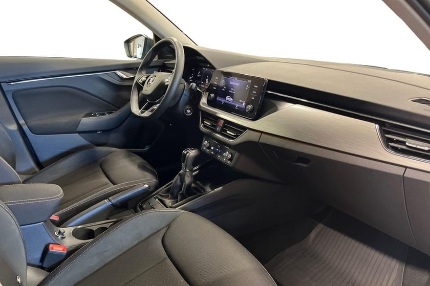 Bild 5 av Škoda Kamiq SCOUTLINE 1,0 TSI 110 HK /DRAG/B-KAM