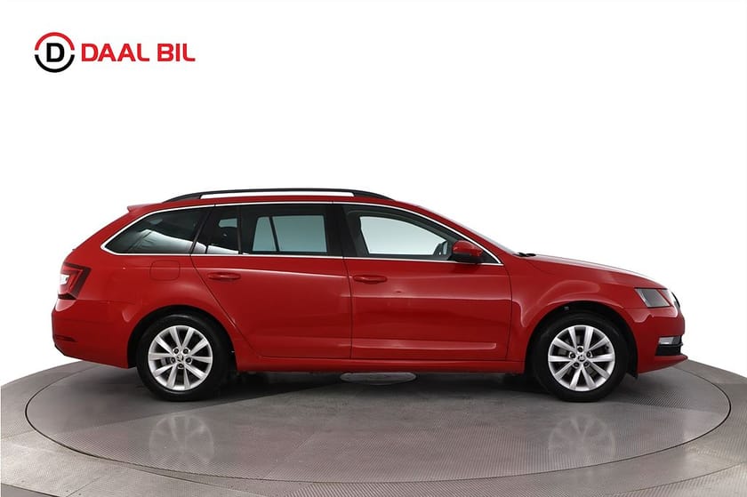 Bild 5 av Škoda Octavia Kombi 1.0 TSI 115HK AMBITION DRAGKROK VÄRMARE P-SENS