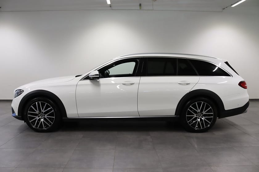 Bild 3 av Mercedes-Benz E 220 d 4MATIC All-Terrain 220d Dieselvärmare Dragkrok