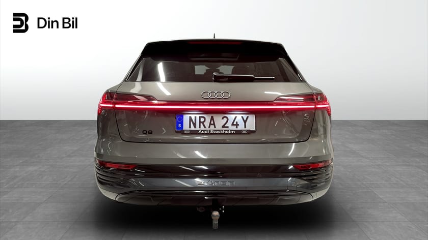 Bild 5 av Audi Q8 55 e-tron quattro 408 HK Selection I Pano I B&O
