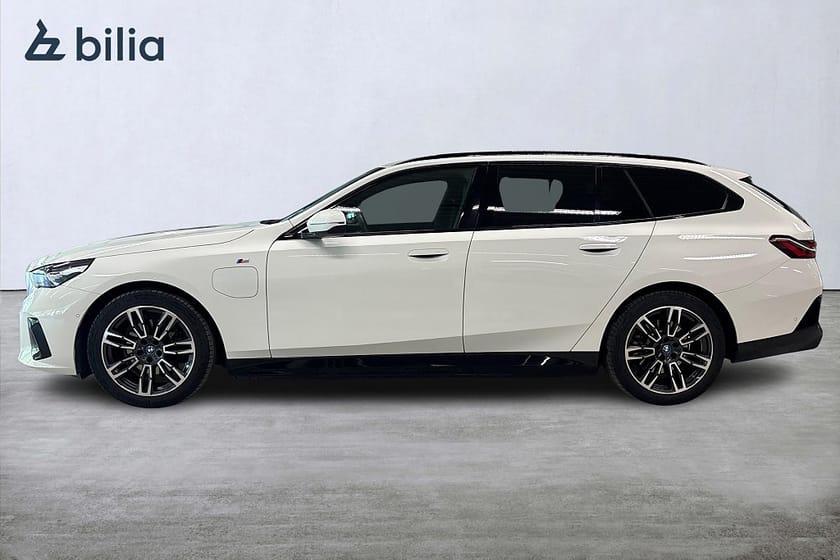 Bild 3 av BMW 530e xDrive Touring M-Sport Business | Drag | H&K | Aktiv fa