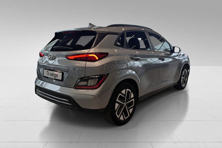 Bilde 5 av Hyundai Kona Electric 64 kWh LR Premium, Skinn, LED-bar, 8 nye dekk, Norsk, HUD++